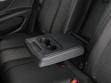 Peugeot 3008 II Crossover 1.5 BlueHDI 130KM 2020 Peugeot 3008 1.5 HDi Automat Allure Nawigacja, zdjęcie 39