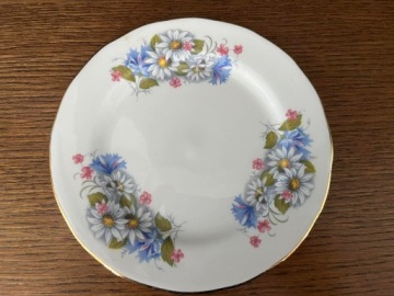Фарфоровая чашка Royal Kent Staffordshire Trio
