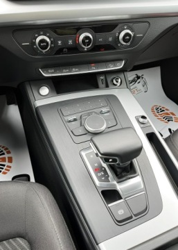 Audi Q5 II SUV 2.0 TDI 163KM 2019 Audi Q5 35 TDI/ S tronic/ quattro 163KM 1 Rej 2020, zdjęcie 19