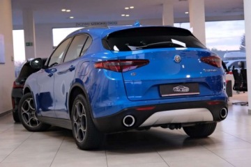 Alfa Romeo Stelvio SUV 2.2 JtdM-2 210KM 2017 Alfa Romeo Stelvio 2.1 Diesel 210KM, zdjęcie 17