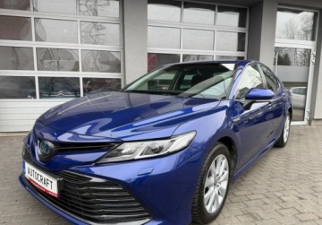 Toyota Camry IX Sedan 2.5 Hybrid Dynamic Force 218KM 2020 Toyota Camry Salon Polska, Serwis ASO, Gwarancja 2.5 Hybryda 218KM, zdjęcie 16
