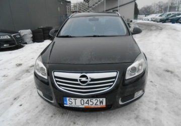 Opel Insignia I Sports Tourer 2.0 CDTI ecoFLEX Start/Stop 160KM 2011 Opel Insignia Opel Insignia I 2.0 DIESEL 160 KM 2.0 Diesel 160KM, zdjęcie 1