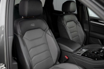 Volkswagen Touareg III SUV 3.0 V6 SCR TDI 286KM 2022 Volkswagen Touareg R-Line 3.0 TDI 286 KM Masaz Hak Salon PL Autotrade, zdjęcie 27