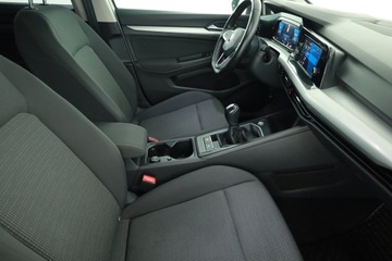 Volkswagen Golf VIII Hatchback 1.0 TSI 110KM 2020 VW Golf 1.0 TSI, Salon Polska, Serwis ASO, zdjęcie 6