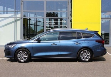 Ford Focus IV Kombi Facelifting 1.0 EcoBoost 125KM 2024 Ford Focus 1.0 EcoBoost Hyb 125KM TitaniumX Pakiet Winter SalonPL FV23 Gwa, zdjęcie 9