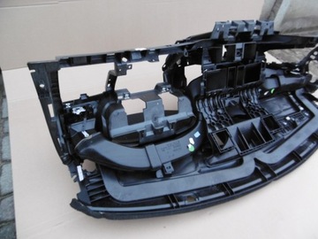 RENAULT LAGUNA III - deska rozdzielcza, konsoleta