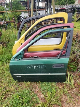 DVEŘE CITROEN XANTIA LEVÉ PŘEDNÍ ROK 1998-