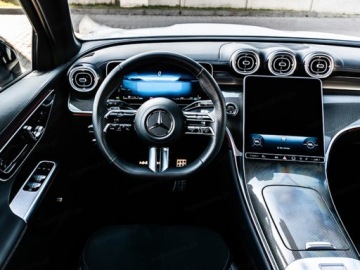 Mercedes GLC C254/X254 Coupe 2.0 220d 197KM 2025 GLC Coupe 220 d 4-Matic AMG Line 2.0 (197KM) 2025, zdjęcie 13