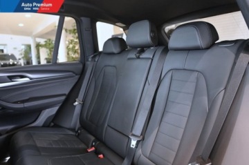 BMW X3 G01 SUV Facelifting 2.0 20d 190KM 2022 BMW X3 xDrive20dFV23Reflektor LEDFotel SportowyM Pakiet Sportowy 2.0, zdjęcie 15