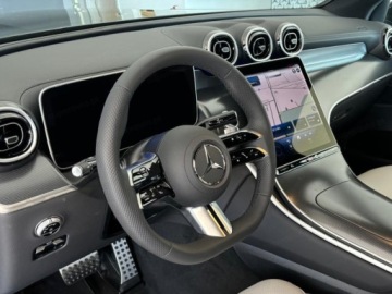 Mercedes GLC C254/X254 Coupe 2.0 220d 197KM 2026 GLC Coupe 220 d 4-Matic AMG Line 2.0 (197KM) 2026, zdjęcie 7