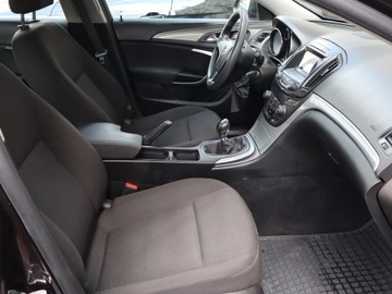 Opel Insignia I Sedan Facelifting 2.0 CDTI ECOTEC 130KM 2015 Opel Insignia 2.0 CDTI, Salon Polska, Klima, zdjęcie 8