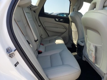 Volvo XC60 II 2018 Volvo XC 60 2018 Volvo XC60 T8 eAWD Plug-In Hybrid Inscription 2.0 Benzyna, zdjęcie 10