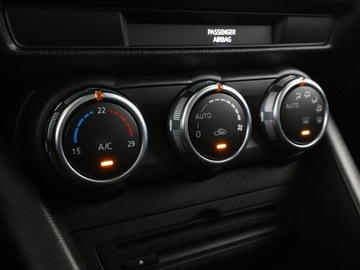 Mazda CX-3 Crossover Facelifting 2.0 Skyactiv-G 121KM 2018 Mazda CX-3 klima auto kamera i czujniki parkowania, zdjęcie 25