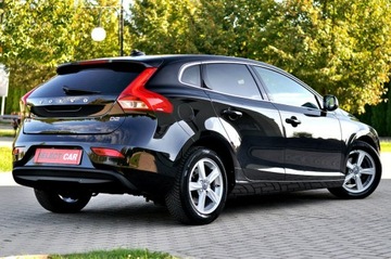 Volvo V40 II Hatchback 1.6 D2 115KM 2015 Volvo V40 1,6HDi 115Km Xenon Ledy Digital Skóra, zdjęcie 1