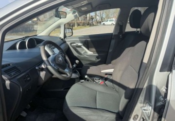 Toyota Verso Minivan 2.0 D-4D 126KM 2012 Toyota Verso Toyota Verso 2.0 D-4D Travel 2.0 Diesel 126KM, zdjęcie 6