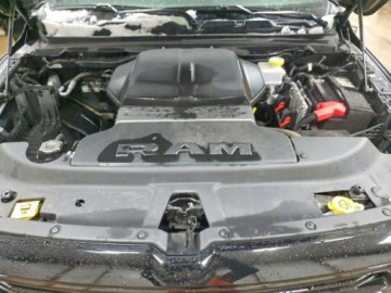 Dodge Ram V 2022 Dodge RAM 2022 RAM 1500 LARAMIE 5.7 Benzyna 395KM, zdjęcie 6