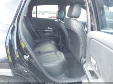 Mercedes GLA II 2022 Mercedes-Benz GLA 250 2022 2.0 Benzyna 221KM, zdjęcie 12