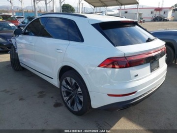 Audi Q8 2024 Audi Q8 Premium Plus 55 Tfsi Quattro 2024 3.0l 3.0 Benzyna 335KM, zdjęcie 3