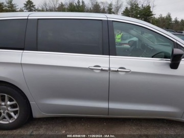 Chrysler Voyager V 2024 Chrysler Voyager Lx 2024 3.6l 3.6 Benzyna 287KM, zdjęcie 1