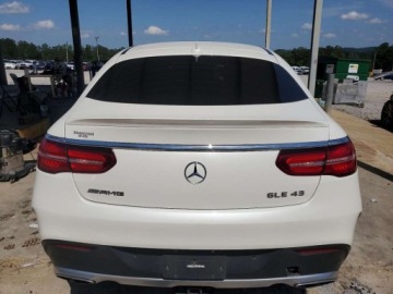 Mercedes GLE W166/C292 2017 Mercedes-Benz GLE Coupe 43 AMG 2017 3.0l 3.0 Benzyna 362KM, zdjęcie 2