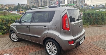 Kia Soul I Crossover Facelifting 1.6 GDI 140KM 2012 Kia Soul Wzorowy 1,6 Benzyna - Automat 1.6 Benzyna 140KM, zdjęcie 4