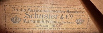 ПРОИЗВОДИТЕЛЬ СКРИПКИ Schuster & Co. + Стенд M. PIELASZEK производства 1918 ГОД