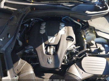 Maserati Levante 2021 Maserati Levante 2021 3.0l 3.0 Benzyna 345KM, zdjęcie 8