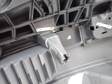 NÁRAZNÍK PŘEDNÍ KOMPLETNÍ VW VOLKSWAGEN T5 08R