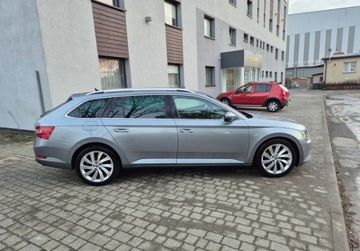Skoda Superb III Kombi 2.0 TDI 150KM 2017 Skoda Superb 2.0 TDI DSG kombi ASO bez rdzy NAVI XENON led 2.0 Diesel 150KM, zdjęcie 4
