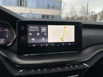 Skoda Octavia IV Kombi 2.0 TDI SCR 200KM 2022 Skoda Octavia VRS 2.0TDI 200KM 4x4 HAK, System Lig, zdjęcie 14