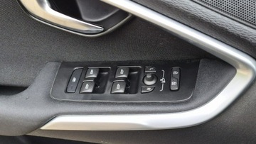 Volvo V40 II Hatchback 1.6 D2 115KM 2014 Volvo V40 1.6 Hdi 115KM Navi Led Climatronic, zdjęcie 13