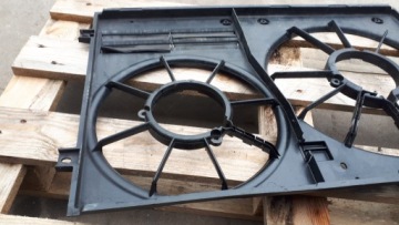 S3 8P A3 КОРПУС ВЕНТИЛЯТОРА 1K0121207AQ 2.0 TFSI