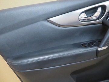 ОБИВКА ДВЕРИ ПЕРЕДНЕЙ ЛЕВОЙ NISSAN QASHQAI II J11