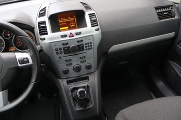 Opel Zafira B 1.7 CDTI ecoFLEX 125KM 2010 Opel Zafira 1.7 CDTI, 7 miejsc, HAK, Klima, zdjęcie 7