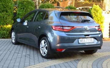 Renault Megane IV Hatchback 5d 1.2 Energy TCe 100KM 2017 Renault Megane Renault Megane ENERGY TCe 100 INTENS 1.2 Benzyna 100KM, zdjęcie 9