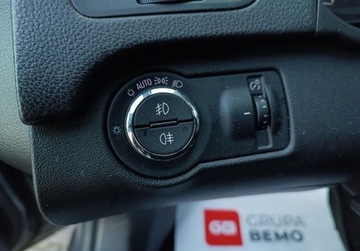 Opel Insignia I Sedan Facelifting 2.0 CDTI Ecotec 170KM 2015 Opel Insignia 2.0 CDTI 170KM Cosmo Liftback SalonPL SerwisASO FV23 Gwaranc, zdjęcie 23