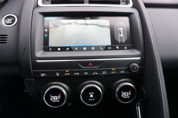 Jaguar E-Pace SUV 2.0 i4D 150KM 2019 Jaguar E-Pace Salon PL AWD Kamera Tempomat Czujniki park. LED FV23, zdjęcie 15