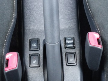 Suzuki SX4 I Hatchback Facelifting 1.6 VVT 120KM 2010 Suzuki SX4 1.6, zdjęcie 21