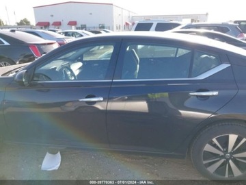 Nissan Altima V 2022 Nissan Altima 2022 Nissan Altima 2.5 SV Sedan 2.5 Benzyna 188KM, zdjęcie 14