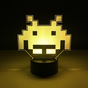 ЛАМПА Space Invaders 16 цветов RGB Pilot
