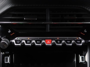 Peugeot 208 II Hatchback 1.2 PureTech 102KM 2023 Peugeot 208 1.2 PureTech, Salon Polska, zdjęcie 12