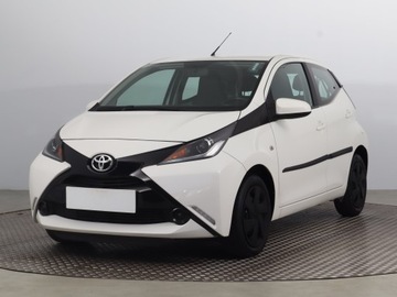 Toyota Aygo II Hatchback 5d 1.0 VVT-i 69KM 2017 Toyota Aygo 1.0 VVT-i, Salon Polska, 1. Właściciel, zdjęcie 1