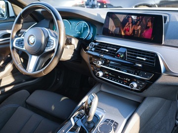 BMW Seria 5 G30-G31 Touring 520d 190KM 2018 BMW 520d xDrive M-Pakiet Krajowy Full-Led 19” Virtual F1 kamera Carplay NFC, zdjęcie 15
