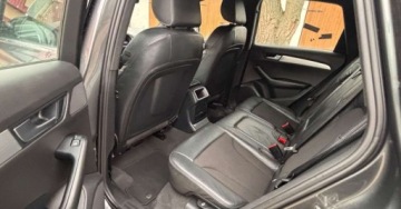 Audi Q5 I SUV 3.0 TDI 240KM 2010 Audi Q5 Audi Q5 3.0 Diesel 240KM, zdjęcie 14