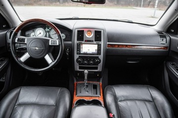 Chrysler 300C I Sedan 2.7 i V6 24V 193KM 2009 Chrysler 300C Luxury ! 2.7i V6 193KM ! Super Stan, zdjęcie 4