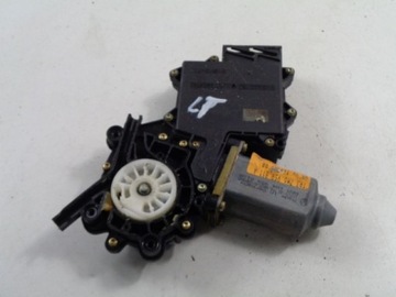 ALHAMBRA I MOTOREK OKNO ZADNÍ LEVÝ 7M0959811A