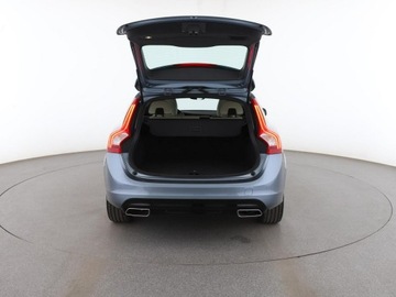 Volvo V60 I Kombi Facelifting 2.0 D2 DRIVE-E 120KM 2018 Volvo V60 FV23 2.0D Linje Svart Klimatyzacja, zdjęcie 18