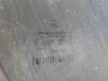 MERCEDES E W211 211 SKLO (OKNO) PŘEDNÍ PRAVÁ 2008