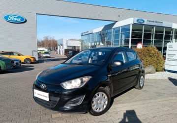 Hyundai i20 I Hatchback 5d Facelifting 1.2 DOHC 85KM 2013 Hyundai i20 1.2 benzyna 85KM Classic Klima Faktura VAT-Marza 1.2 Benzyna, zdjęcie 1