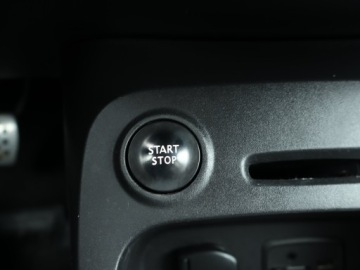 Renault Captur I Crossover 1.2 ENERGY TCe 118KM 2016 Renault Captur 1.2 TCe, Salon Polska, zdjęcie 15